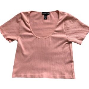 2/15• Baby pink cropped tee • Streetwear Society • Women’s M-L